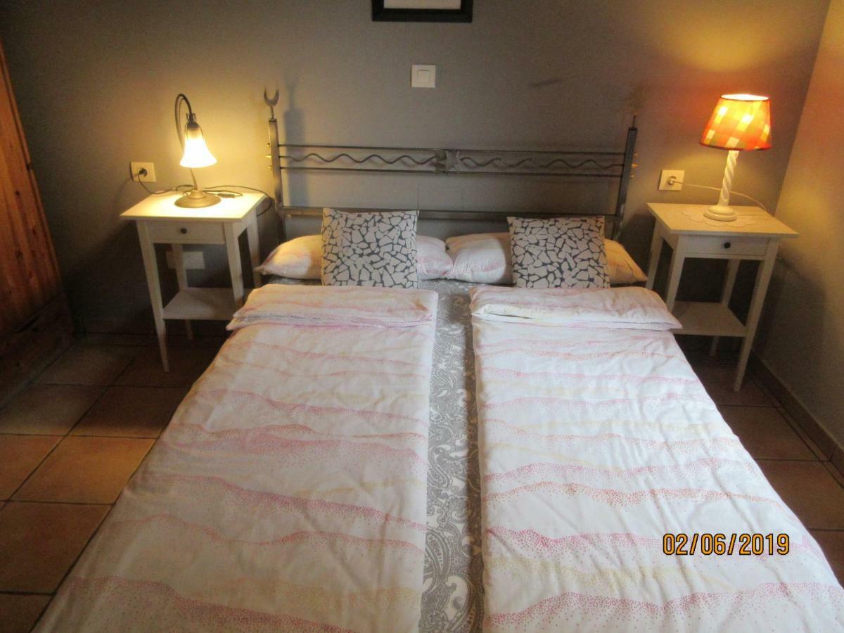La Muria Apartment Onís Eksteriør bilde